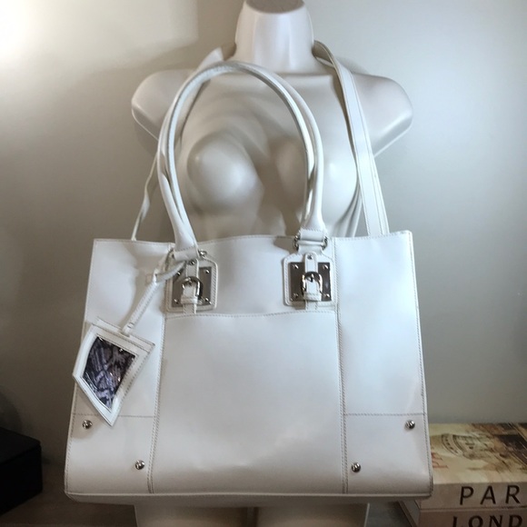 Wilsons Leather Handbags - ♥️ Wilson Leather ♥️…Women’s White Shoulder/Tote Bag/ Crossbody Bag!